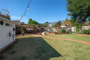 2415 Park Blvd, Upland, CA 91784 - Photo 25