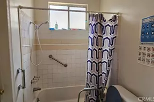 17441 Hiawatha St, Granada Hills, CA 91344 - Photo 9