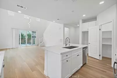 7035 Montecito, Eastvale, CA 92880 - Photo 5