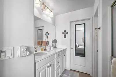 827 E Promenade #E, Azusa, CA 91702 - Photo 19