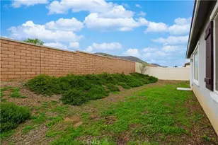 19668 Season Grv Dr, Riverside, CA 92507 - Photo 15