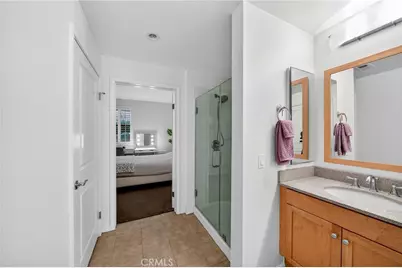 201 E Angeleno Avenue #206, Burbank, CA 91502 - Photo 17