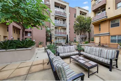 201 E Angeleno Avenue #206, Burbank, CA 91502 - Photo 37