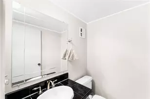 10126 Reseda Blvd, Northridge, CA 91324 - Photo 15