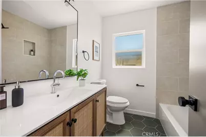 8051 Etiwanda Ave, Reseda, CA 91335 - Photo 15
