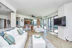 1310 E Ocean Blvd, Long Beach, CA 90802 - Photo 13