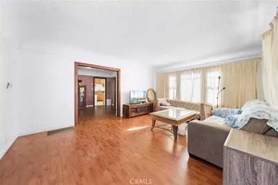 266 N Wilson Avenue, Pasadena, CA 91106 - Photo 11