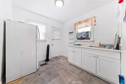 266 N Wilson Avenue, Pasadena, CA 91106 - Photo 19