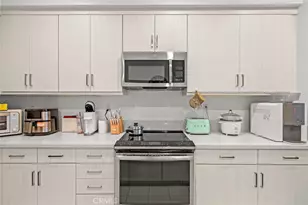 2827 Lily, El Monte, CA 91733 - Photo 11