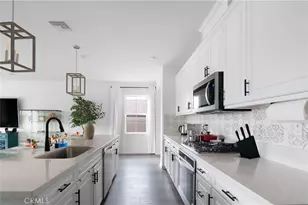 45033 Starina, Lake Elsinore, CA 92532 - Photo 9