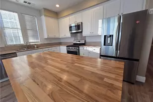 20329 Red Poppy, Riverside, CA 92508 - Photo 15