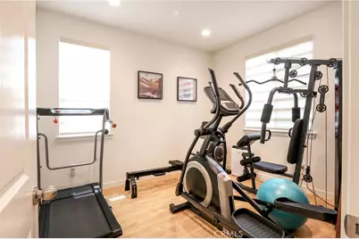 981 Rodeo Rd, Pomona, CA 91766 - Photo 15