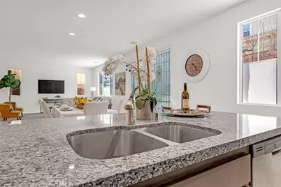 4352 Monarch Drive, Fontana, CA 92336 - Photo 11