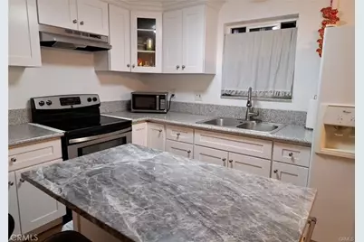15205 S Budlong Avenue #9, Gardena, CA 90247 - Photo 9
