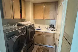 17645 Lemarsh St, Northridge, CA 91325 - Photo 15