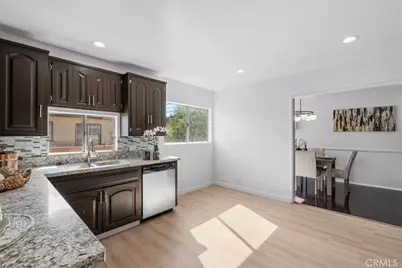 8131 Garden Grove, Reseda, CA 91335 - Photo 15