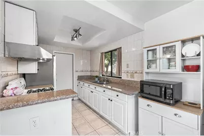 3221 Vineland #8, Baldwin Park, CA 91706 - Photo 9