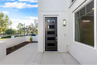 284 Novel, Irvine, CA 92618 - Photo 5