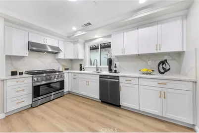 9040 Broadway, Temple City, CA 91780 - Photo 11