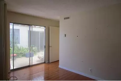 777 E E Valley #10, Alhambra, CA 91801 - Photo 5