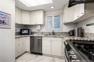 24001 Neece Ave, Torrance, CA 90505 - Photo 13