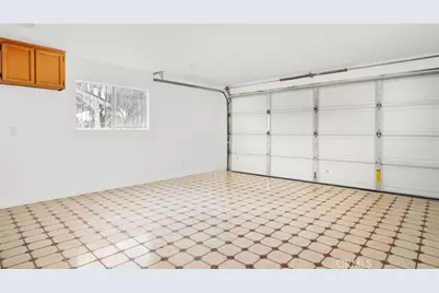 8024 Crockett, Los Angeles, CA 90001 - Photo 5