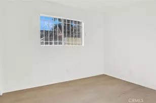 8024 Crockett, Los Angeles, CA 90001 - Photo 19