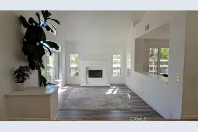 15435 Live Oak Springs Canyon, Canyon Country, CA 91387 - Photo 3