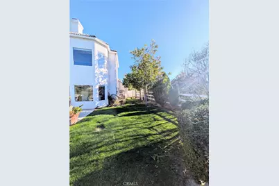 15435 Live Oak Springs Canyon, Canyon Country, CA 91387 - Photo 3