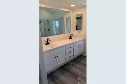 15435 Live Oak Springs Canyon, Canyon Country, CA 91387 - Photo 17