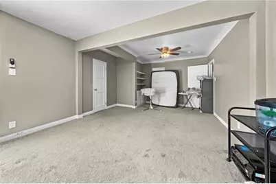 9406 S Harvard Boulevard, Los Angeles, CA 90047 - Photo 27