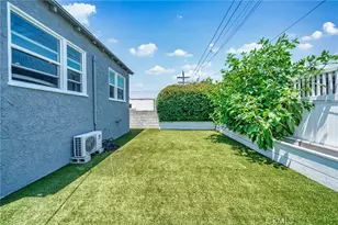 9406 S Harvard Blvd, Los Angeles, CA 90047 - Photo 33