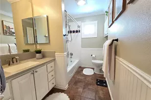 7822 Rhine, Huntington Beach, CA 92647 - Photo 11