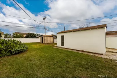 6404 Indiana Avenue, Long Beach, CA 90805 - Photo 19