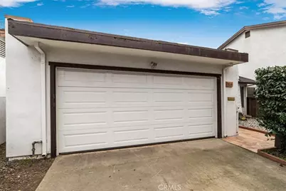 304 Los Verdes Ct, Modesto, CA 95354 - Photo 3