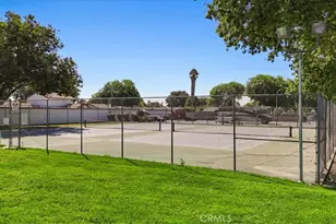 304 Los Verdes Ct, Modesto, CA 95354 - Photo 43