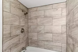 304 Los Verdes Ct, Modesto, CA 95354 - Photo 21