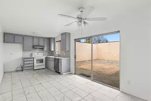 304 Los Verdes Ct, Modesto, CA 95354 - Photo 11