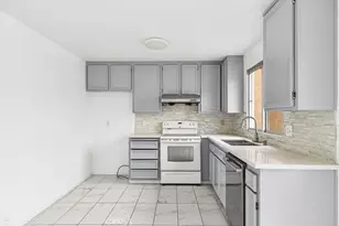 304 Los Verdes Ct, Modesto, CA 95354 - Photo 13