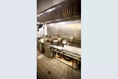 2347 California Avenue, Corona, CA 92881 - Photo 7