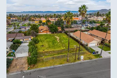 1871 10th, Riverside, CA 92507 - Photo 29