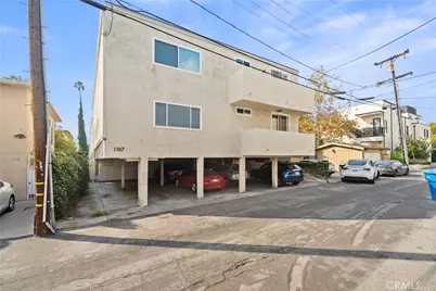 1317 12th Street #8, Santa Monica, CA 90401 - Photo 25