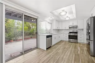 11129 Canyon Meadows Dr, Whittier, CA 90601 - Photo 21