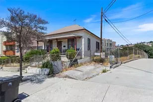 811 N Bunker Hill Ave., Los Angeles, CA 90012 - Photo 7