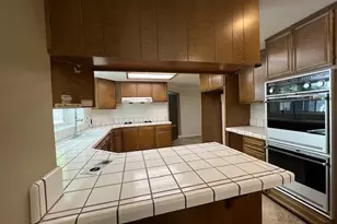 1035 English Oaks, Arcadia, CA 91006 - Photo 13