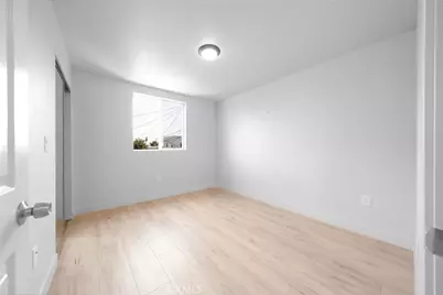 236 W 84th, Los Angeles, CA 90003 - Photo 13