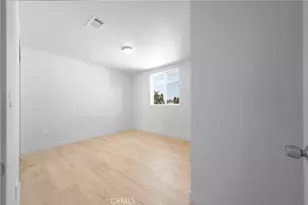 236 W 84th, Los Angeles, CA 90003 - Photo 19