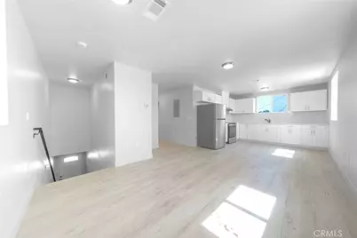 236 W 84th, Los Angeles, CA 90003 - Photo 9