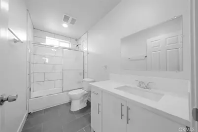236 W 84th, Los Angeles, CA 90003 - Photo 31