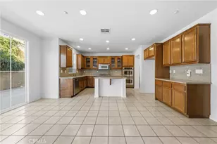 15860 Nuaimi, Fontana, CA 92336 - Photo 13